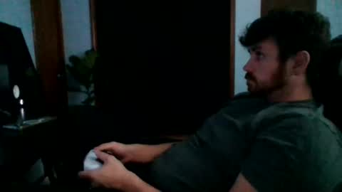 Snapshot of vandal2021 chatting on October 27, 2025, 12:58 am Vandal2021 online show from October 27, 2025, 12:58 am