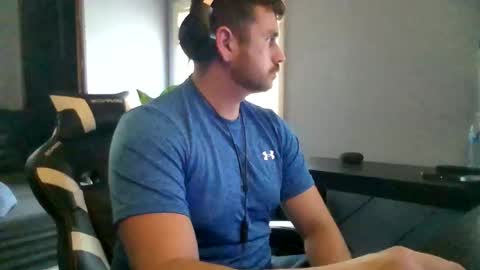 Snapshot of vandal2021 chatting on November 29, 2025, 5:49 pm Vandal2021 online show from November 29, 2025, 5:49 pm