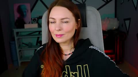 Vanda online show from January 12, 2025, 8:36 am