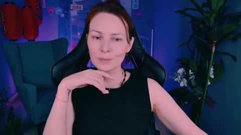 Vanda online show from September 29, 2025, 9:03 am