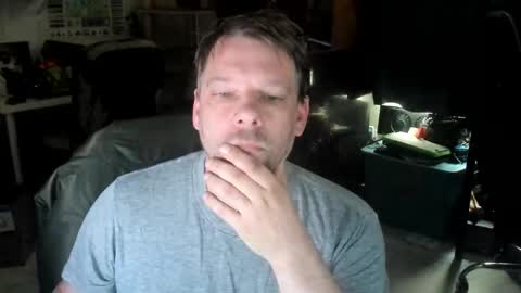 Snapshot of vandonh chatting on November 13, 2025, 9:58 pm vandonh online show from November 13, 2025, 9:58 pm