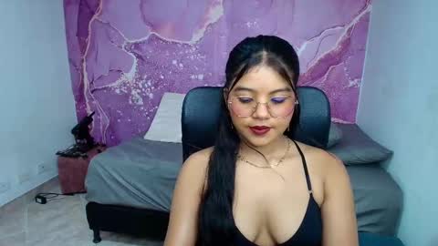 Snapshot of vane_latin18 chatting on March 3, 2026, 8:15 pm vane_latin18 online show from March 3, 2026, 8:15 pm