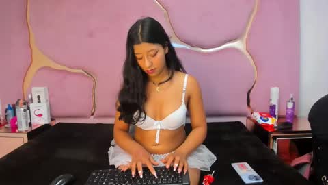 Vane online show from February 18, 2025, 4:37 am