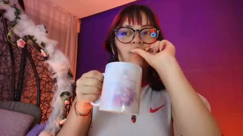 Vanelope online show from April 17, 2026, 2:25 am