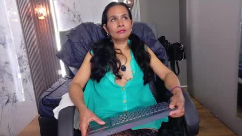 Vanessa online show from January 17, 2026, 10:24 pm