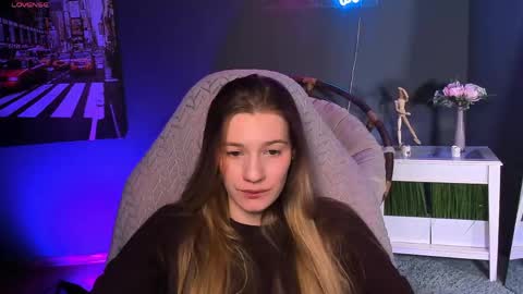 Vanessa online show from April 15, 2026, 7:58 pm