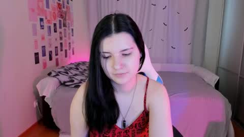 Snapshot of vanessa_brills chatting on March 3, 2025, 11:33 am Vanessa online show from March 3, 2025, 11:33 am