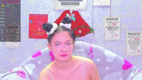 RUSSIAN BARBIE BABE online show from December 15, 2024, 1:13 am