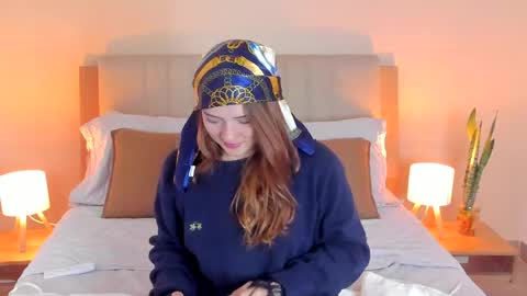 Snapshot of vanessa_foxyy chatting on May 16, 2026, 7:56 pm vanessa_foxyy online show from May 16, 2026, 7:56 pm