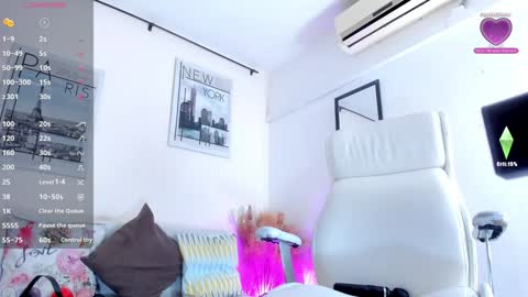 Vanessa online show from December 18, 2024, 12:51 pm