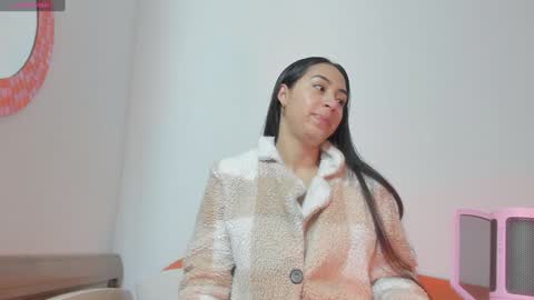 Snapshot of vanessaadol chatting on December 30, 2024, 11:04 am vanessaadol online show from December 30, 2024, 11:04 am