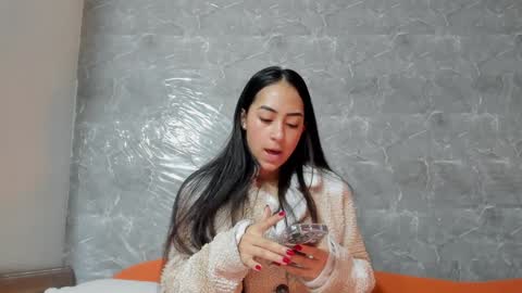 Snapshot of vanessaadol chatting on January 28, 2025, 10:34 am vanessaadol online show from January 28, 2025, 10:34 am