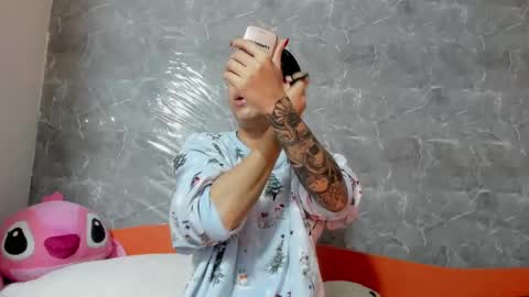 Snapshot of vanessaadol chatting on February 13, 2025, 9:51 am vanessaadol online show from February 13, 2025, 9:51 am