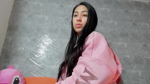 Snapshot of vanessaadol chatting on March 2, 2025, 9:21 am vanessaadol online show from March 2, 2025, 9:21 am