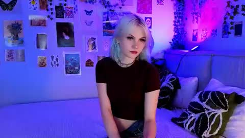 Vanessa online show from July 6, 2026, 3:03 pm