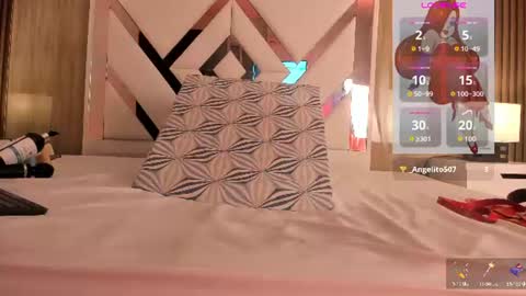 Vanessa Hard online show from July 3, 2026, 9:32 pm