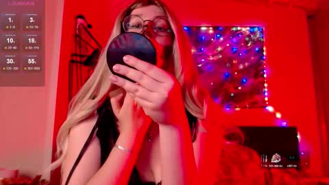 Vanessa follow me -  I will answer you there at any time online show from October 30, 2025, 7:54 am