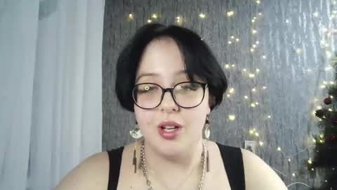 Snapshot of vanessashadow chatting on February 9, 2026, 7:07 pm vanessashadow online show from February 9, 2026, 7:07 pm