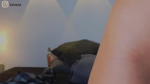 Snapshot of vanestrauss chatting on March 11, 2025, 12:22 am New account follow me online show from March 11, 2025, 12:22 am