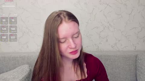 Luna online show from March 8, 2026, 2:04 am