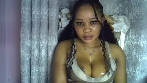 vanillavenus online show from July 9, 2026, 12:15 am