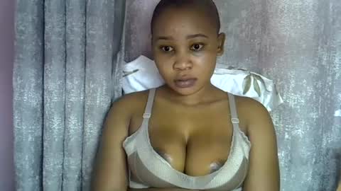 vanillavenus online show from August 9, 2026, 12:54 pm