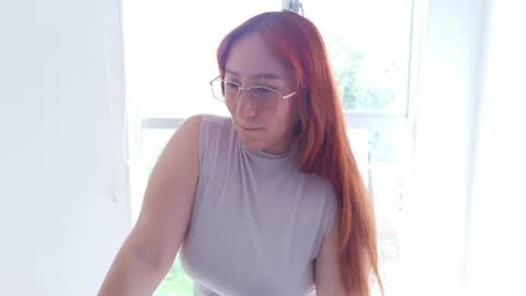 Snapshot of vanlet chatting on July 16, 2026, 6:36 pm Elizabeth online show from July 16, 2026, 6:36 pm