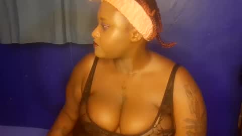 Snapshot of vannah_bae chatting on February 6, 2025, 8:13 pm vannah_bae online show from February 6, 2025, 8:13 pm