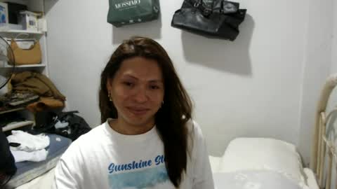 vannah_locca online show from July 3, 2026, 8:43 am