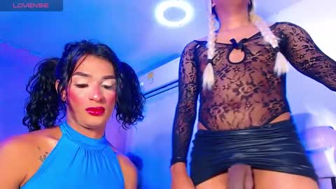 vannesa01 online show from February 5, 2026, 8:13 pm