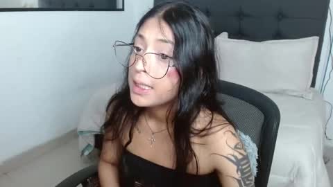 vane online show from November 6, 2025, 8:21 pm