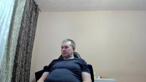 vano_822 online show from December 17, 2025, 8:15 pm