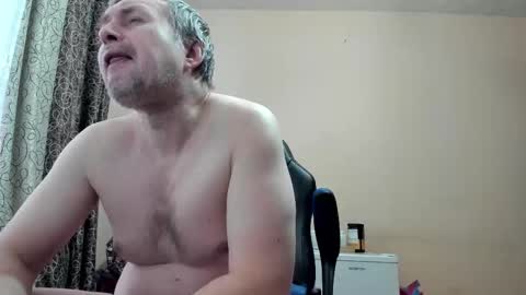 vano_822 online show from February 14, 2026, 12:02 pm