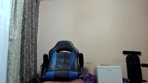 vano_822 online show from March 30, 2026, 5:47 pm