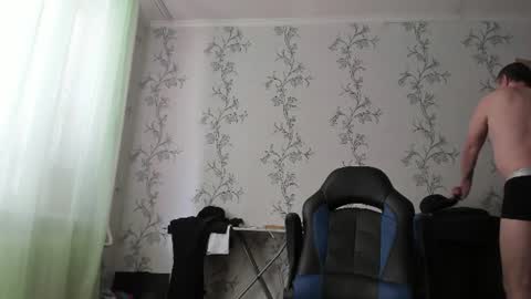 Snapshot of vano_822 chatting on June 16, 2026, 8:50 am vano_822 online show from June 16, 2026, 8:50 am