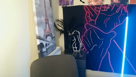 Snapshot of vanrey_ chatting on October 11, 2025, 7:07 am Vanessa online show from October 11, 2025, 7:07 am