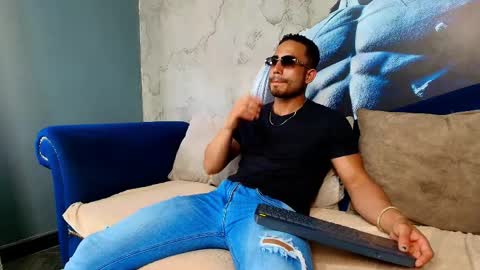 Vans Ross online show from March 30, 2026, 7:48 pm