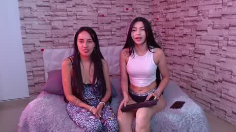 Snapshot of vanse_lust chatting on December 5, 2024, 9:50 pm Karuna online show from December 5, 2024, 9:50 pm