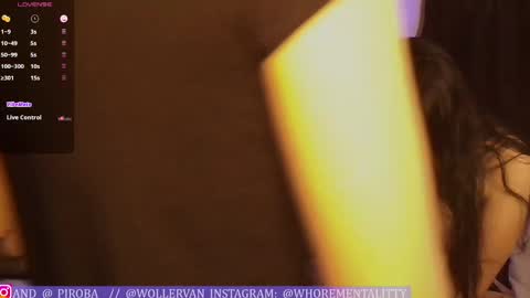 Vane and Scarlett online show from December 17, 2024, 12:22 pm