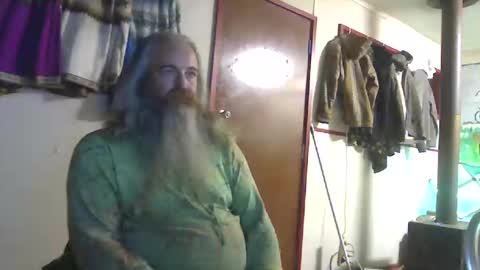 Snapshot of vbeetz123 chatting on May 30, 2026, 6:27 pm Vbeetz 123-oldest-aus-outlaw online show from May 30, 2026, 6:27 pm