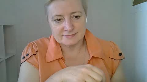 vea_motty online show from February 1, 2026, 8:13 am