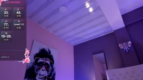 Snapshot of vega_roux chatting on December 8, 2024, 10:47 pm VEGA online show from December 8, 2024, 10:47 pm