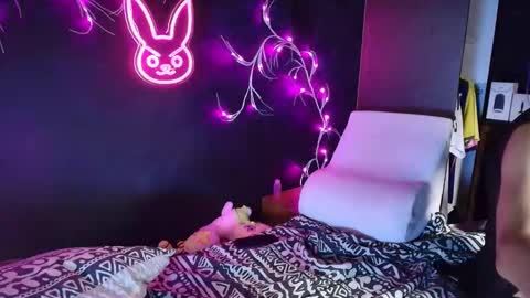 vega_santorini online show from February 27, 2026, 4:56 am