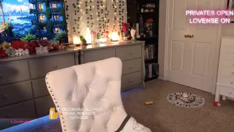 vegas_romance online show from February 2, 2026, 3:38 am