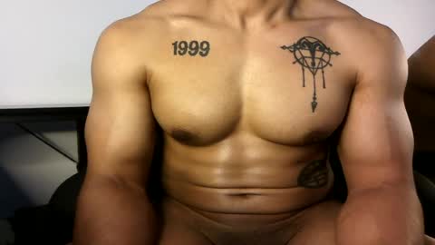 Snapshot of vegasluv702 chatting on June 18, 2026, 9:19 pm Vegas Love online show from June 18, 2026, 9:19 pm