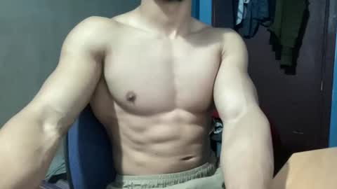 Snapshot of veilofstrength11 chatting on November 4, 2025, 8:24 am veilofstrength11 online show from November 4, 2025, 8:24 am