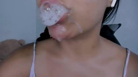 Snapshot of veky_saliva01 chatting on June 6, 2026, 8:24 pm camila online show from June 6, 2026, 8:24 pm