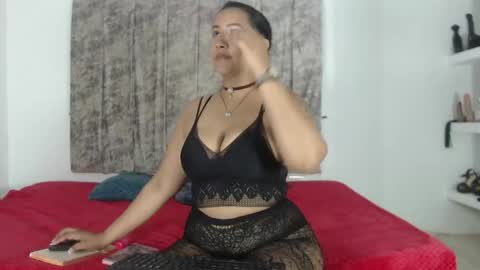 Snapshot of velaand_edwar01 chatting on May 24, 2026, 8:58 pm VelaAndEdwa online show from May 24, 2026, 8:58 pm