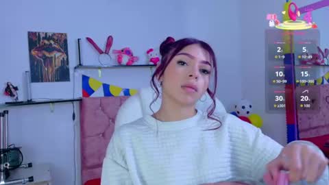 velinahoneyy online show from June 29, 2026, 12:49 pm