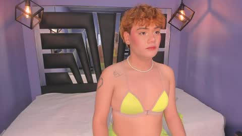 Snapshot of veluniliore chatting on April 23, 2026, 6:14 am Veluni online show from April 23, 2026, 6:14 am
